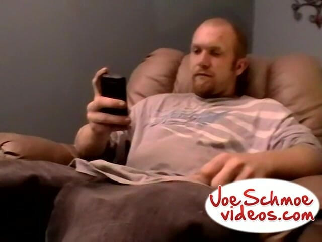 Joe Schmoe: James chupa Corey pela primeira vez