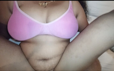 Harder299: Частина 2 - індійська збуджена мачуха трахається з молодим пасинком