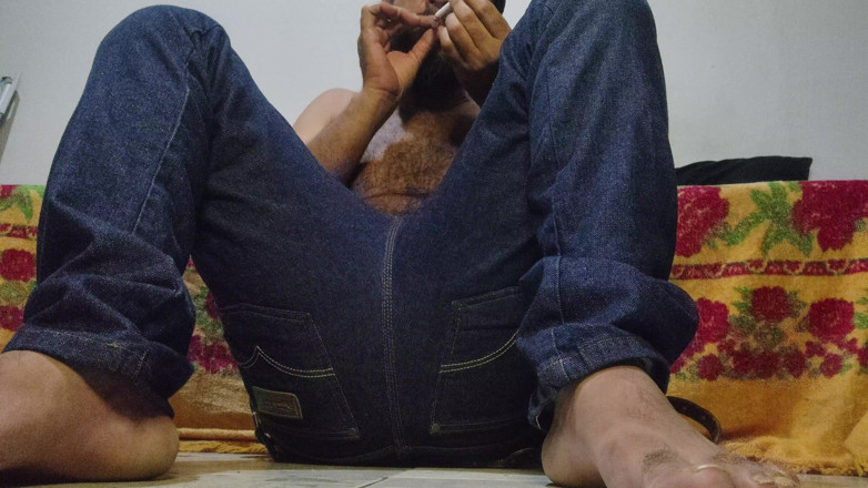 Stink HairyMale: Hai să fumăm prin cur, partea 2