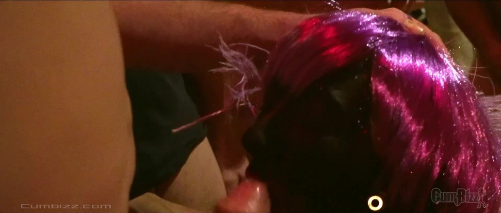 Cumbizz: Teen sinterklaas party creampie gangbang