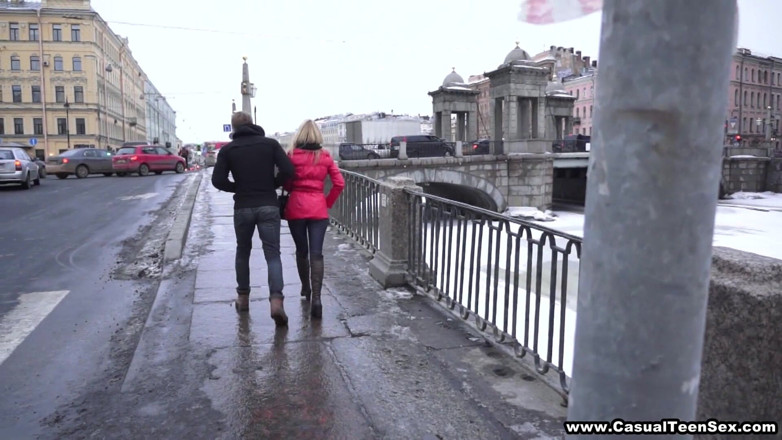 Casual Teen Sex: Тінка відтрахана у великому місті