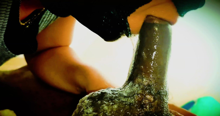Uncut Lil Midget and Latina Freaky Friends: Klip ratu bdsm sudut pandangan pertama