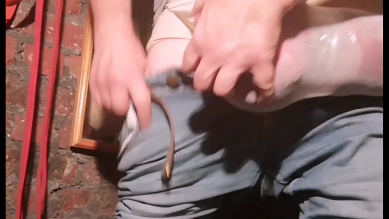 Monster_Meat_: 11 min di sesso hardcore estremo kinky