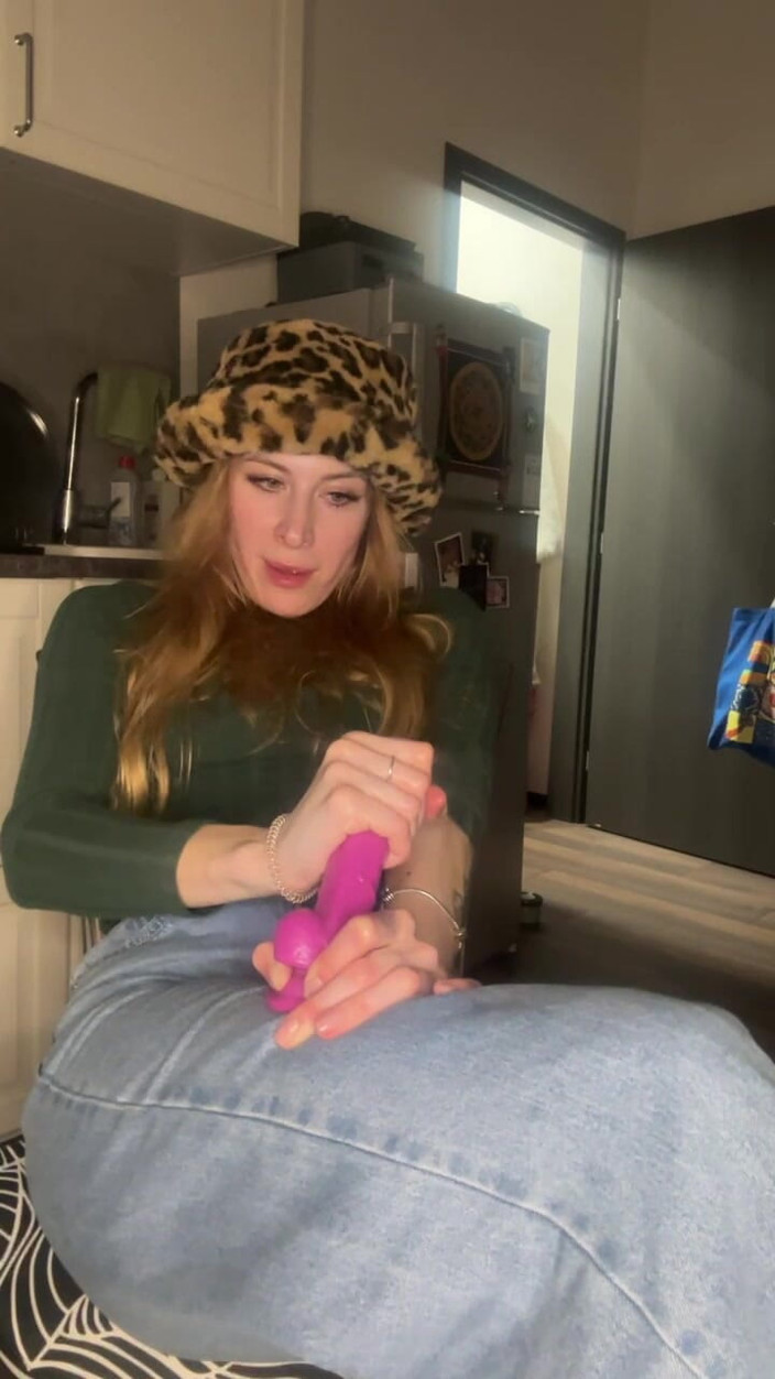 Czech Ladies: WICHsanleitung, masturbation