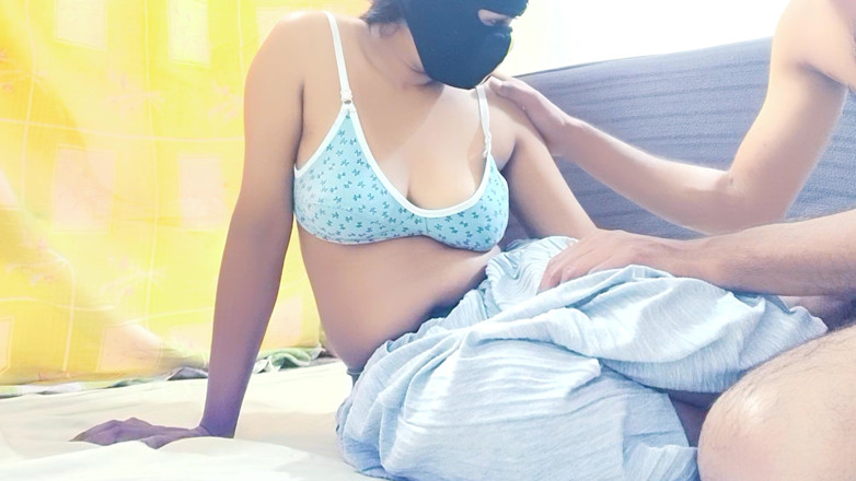 Cute queen: Aku bikin video seks sama pria asing untuk pertama kalinya,...
