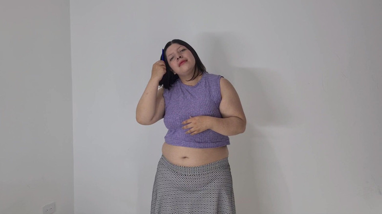 Alice H: Stretching övningar och kamma mitt hår