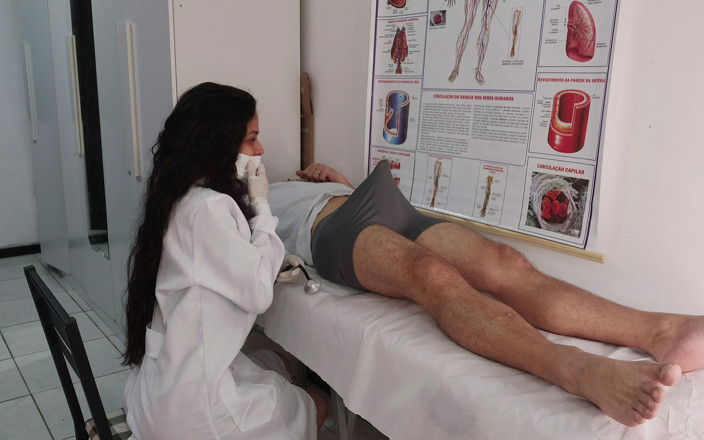Forbidden pleasures: 护士在护理期间观察患者意外勃起