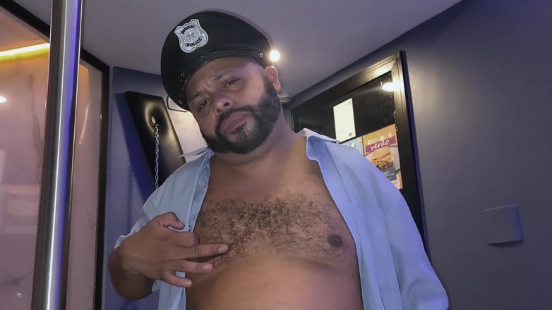 Punchbagplz: Doce distração - urso policial na páscoa