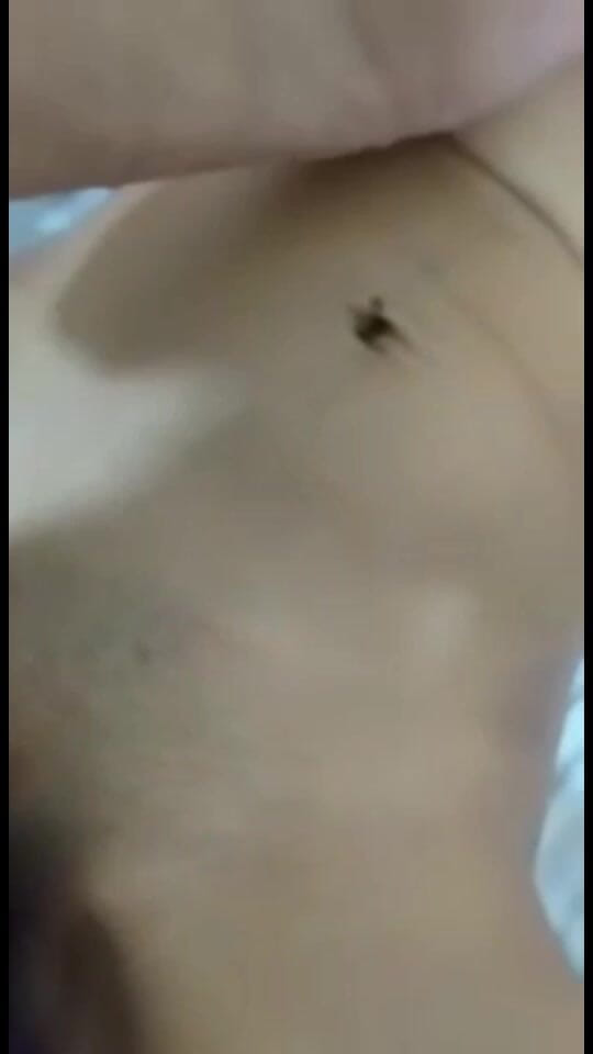 Desiwifeswap: Marido fode sua esposa meia-irmã