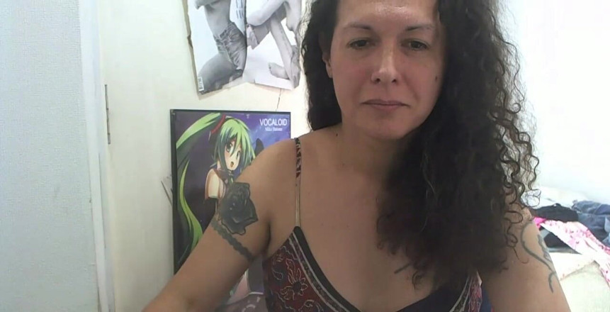Nikki Montero: ストリームが開始されました。2021年10月05日 11:47 Am More Webcam Shows!