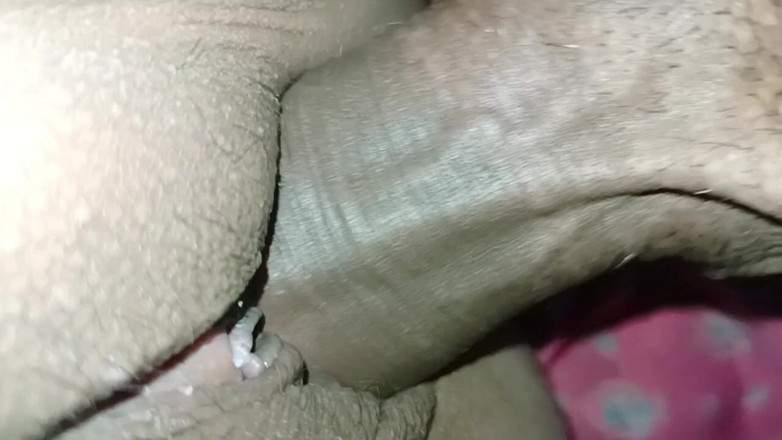 Nepali Closeup: Casal indiano