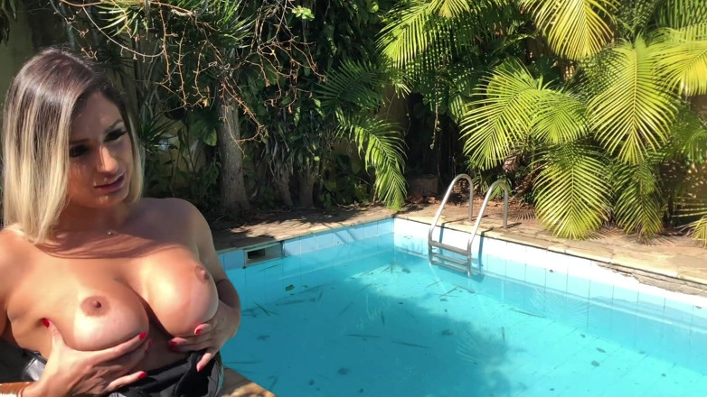 Quente club: Mia due de: sesso infinito