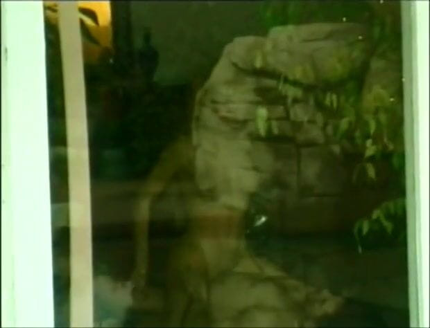 Super Babes: Impaciente hermosa rubia folla justo en el piso con su...