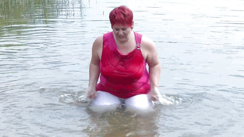 Anna Devot: Annadevot - Jen příliš sexy ....