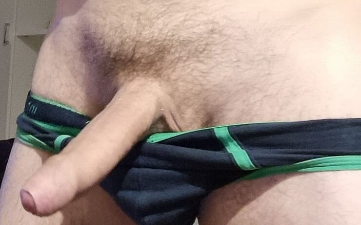 Jordance: Cum Jerking Big Dick Men Italian