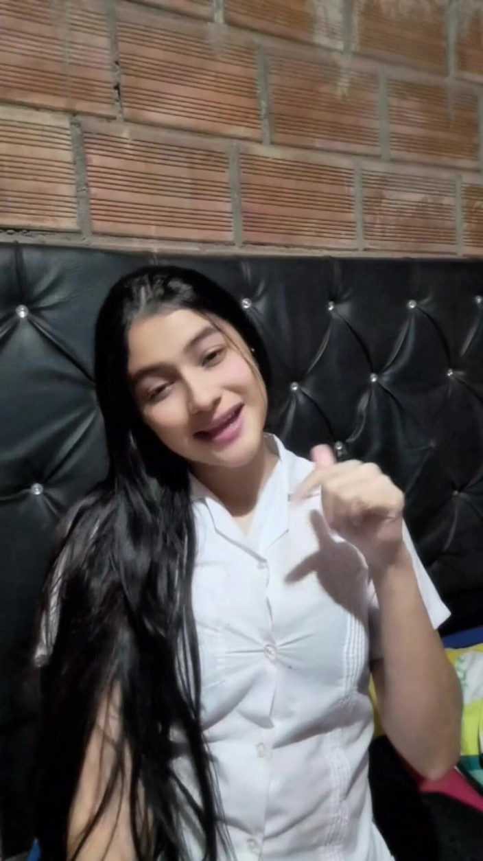 Yulieth Gomez: Gozada interna selvagem da madrasta balança o quarto