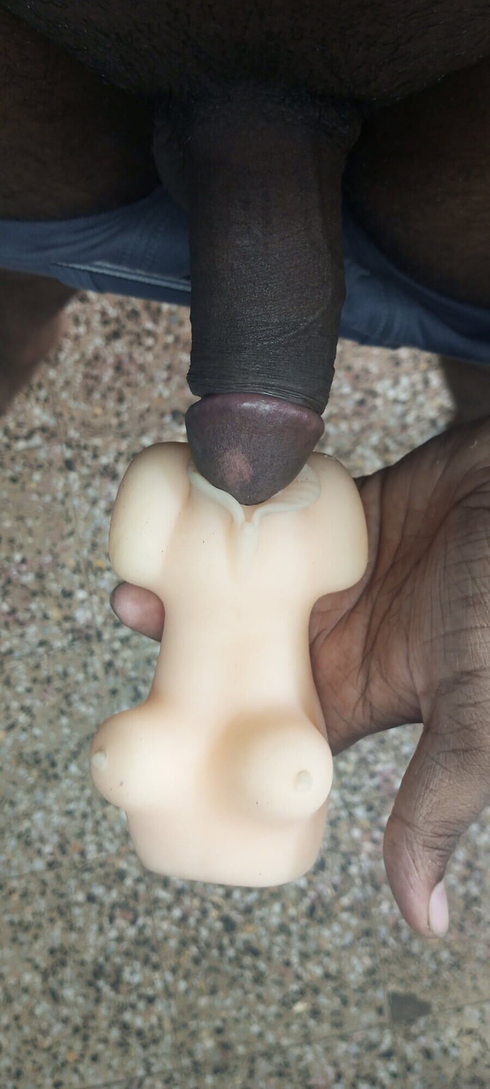Indoor ally: インドの男の子手コキ一人で