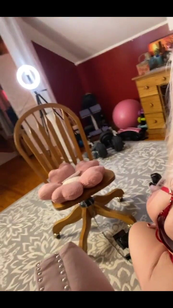 PaintedRose Taboo Femdom Fetish MILF: Фінал фільму «Доміней» за лаштунками серії «Доміни».