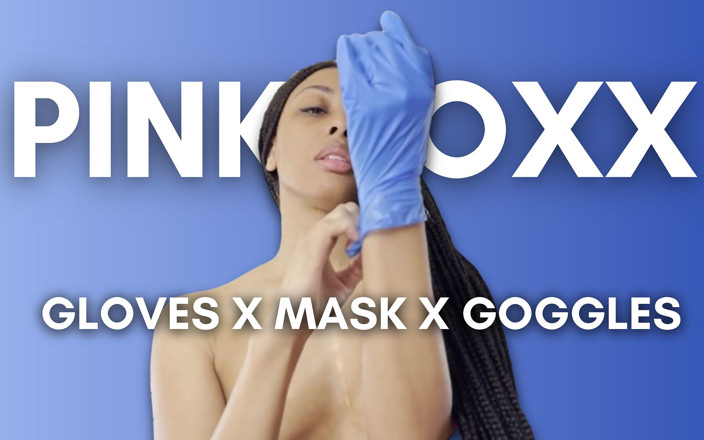 Pink Foxx: Elle Devient Coquine Avec Des Gants, Un Masque Et Des...