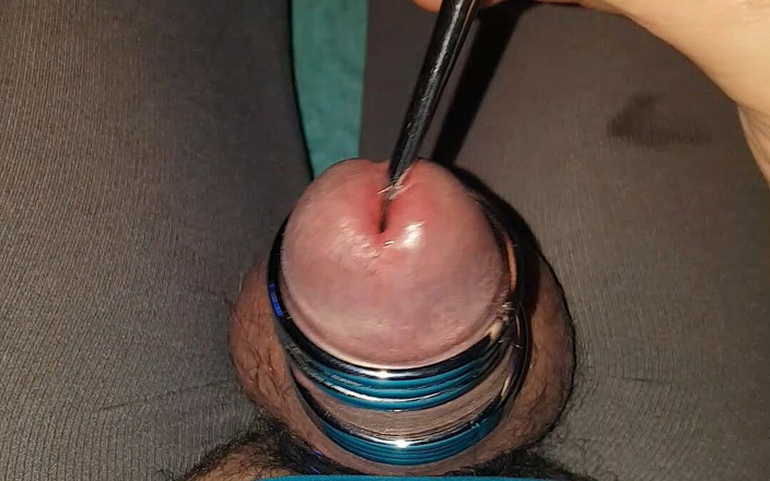 Sandy Perle: Menelan mani