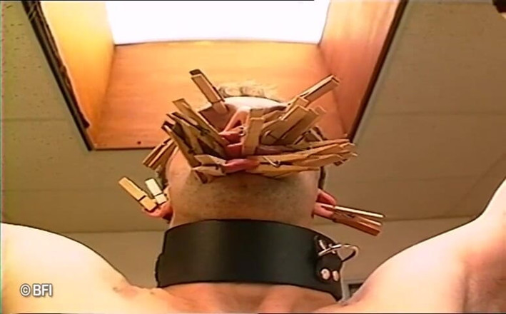 House of lords and mistresses in the spanking zone: Tratamiento de esclavos con humillación extrema parte 2