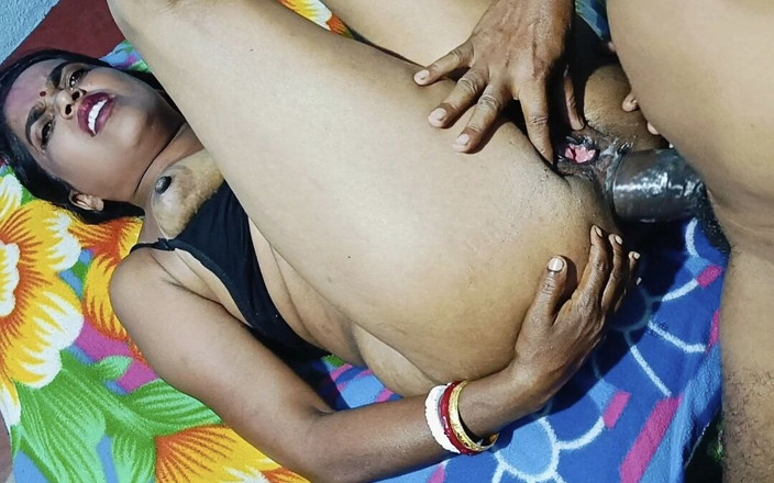 Somausha: Dipak anale grande cazzo da 8 ench e la sua amica...