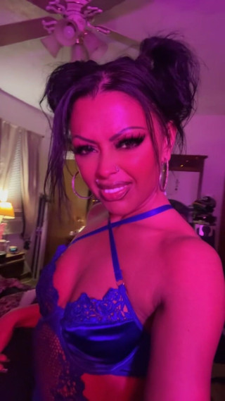 Krystal Petite Treat: Rastgele