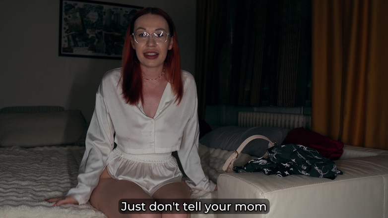 MURSTAR: Banged Stepmom’s Best Friend so Hard She Forgot Her Name!
