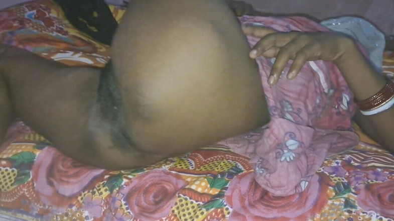 Trilokinath: India me coño grande polla en dormitorio