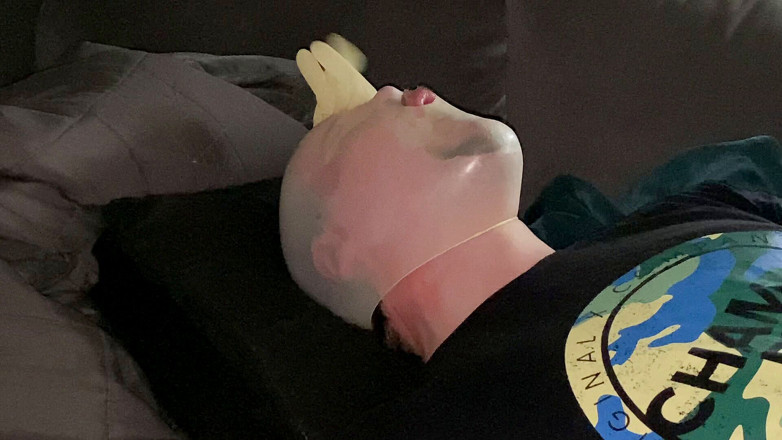 ButHoleDildoLover: Mitt andra andningsspel - Dildo suger 26x7cm dildo.