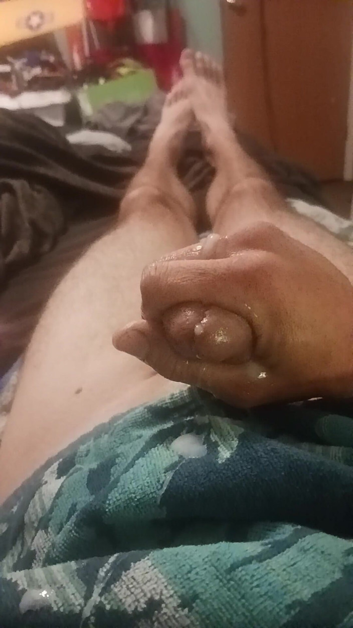 Littledick1635: Abspritzen, schöne große mächtige ladung