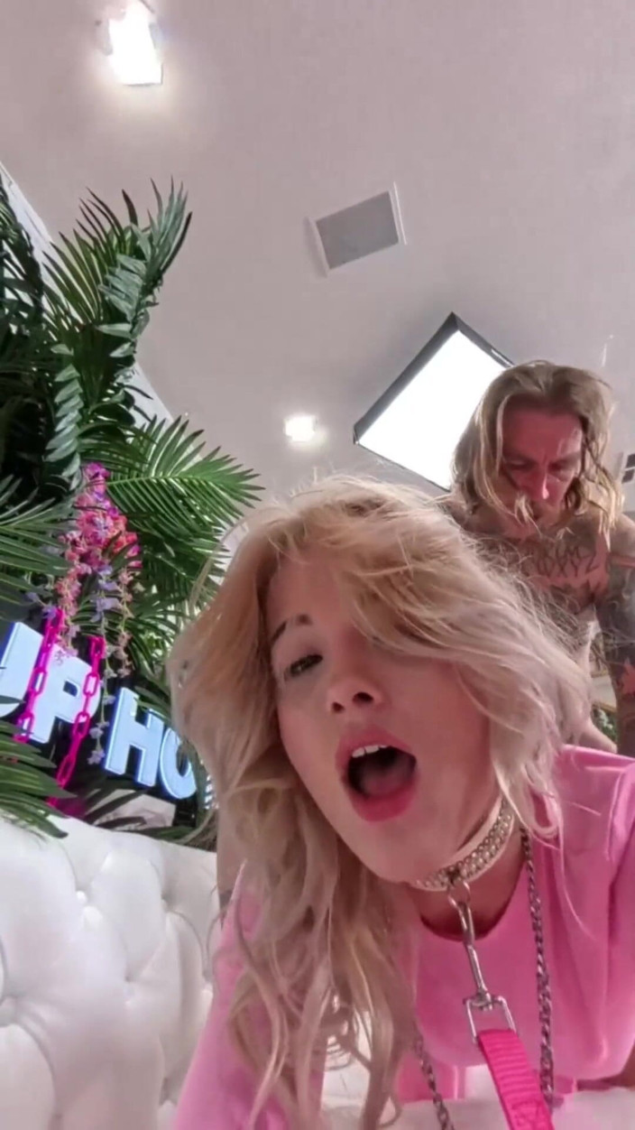 Hook Up Hotshot POV: Nicole Nichols n’en a jamais assez de la baise de...