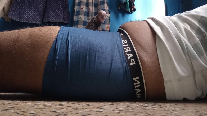 Fucking my wife: Desi gay pau masterbation com camisinha