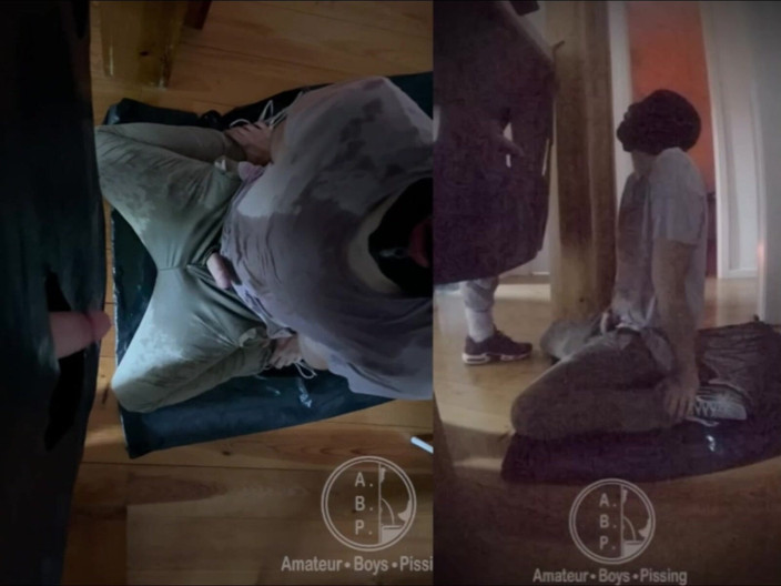 AmateurBoysPissing: Băiatul amator a ordonat să ajung în genunchi, legat la ochi, și...
