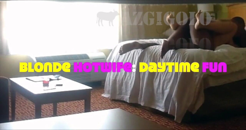 AZGIGOLO: ブロンドのHotwifeは昼食のために私のホテルの部屋を訪問