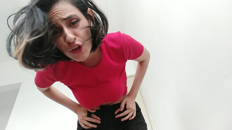 Ms Candy Bunny: Mujer gigante masaje de pies en primer plano