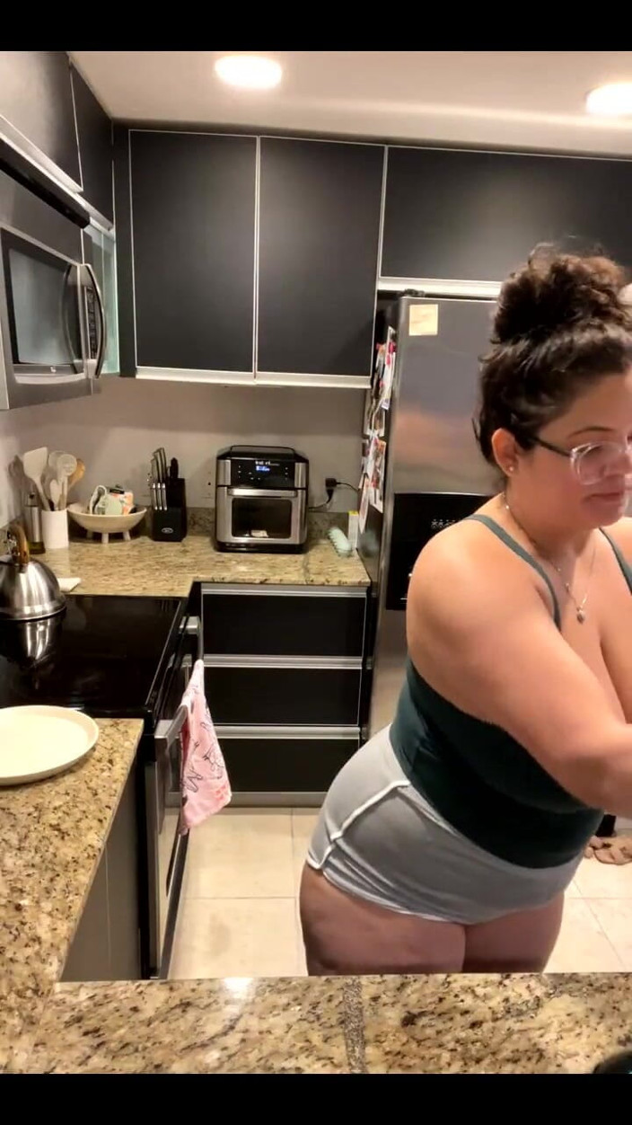 Dani Valentina: Live stream avec Dani Valentina