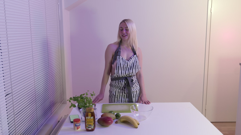 The Epic Aaron: She Let Me Fuck Her Ass After Making the Fruit...