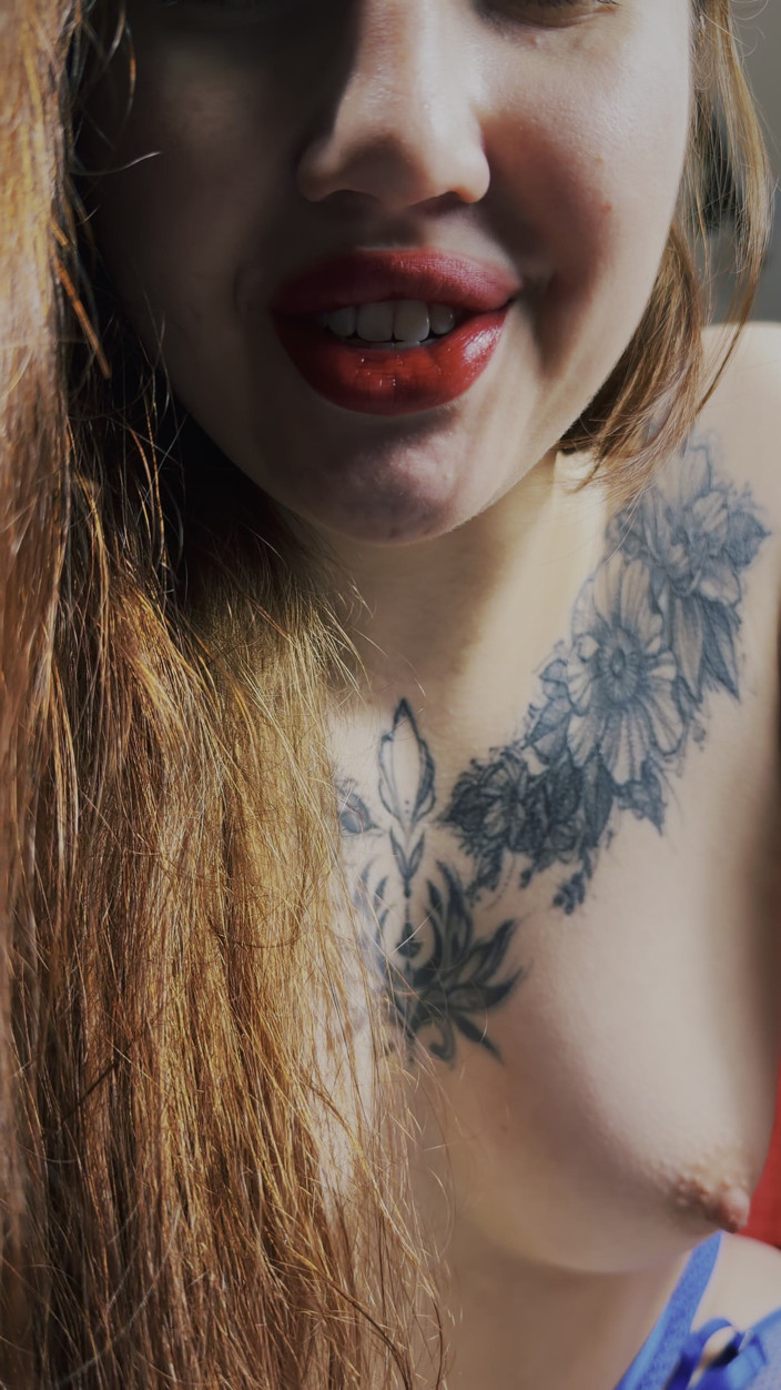 JessLux: 在你的女神占主导地位的第一人称视角下，耳语挑逗和完全控制