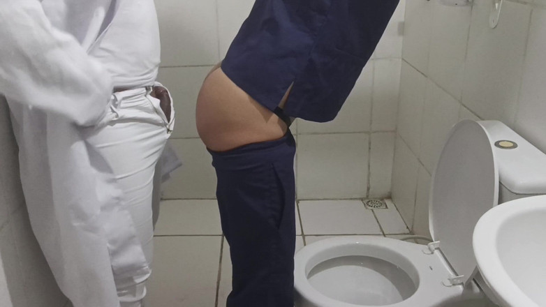 MiguellTrajano: 병원 화장실에서 간호사의 엉덩이에 넣어 신인과 재능있는 의사