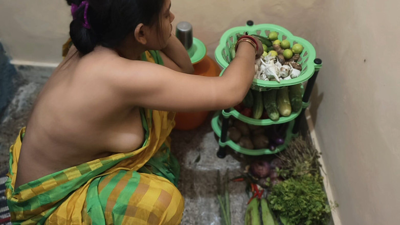 Sona bhabhi: Odia Sex Video Rumah Kampung Odisha Isteri Curang Suaminya