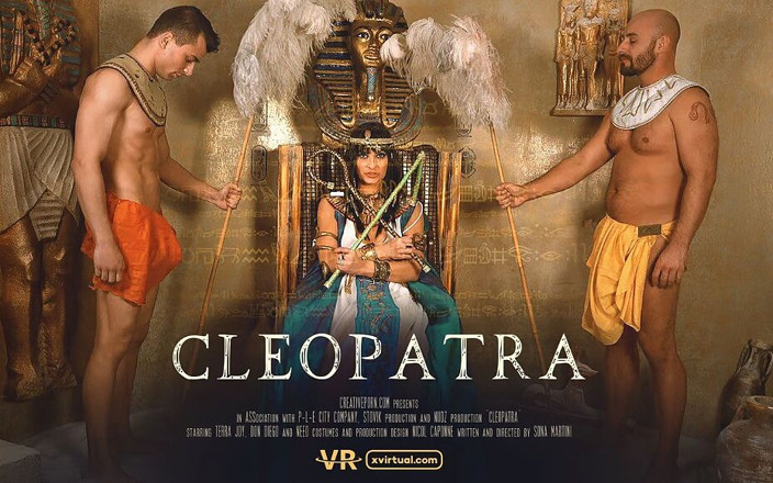 Xvirtual: X Cléopâtre virtuelle 32 à 180°