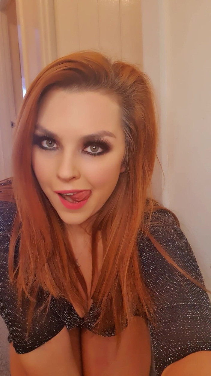 Mandy Foxxx: Fantasy JOI, dra mig på en nattklubb och knulla mig...