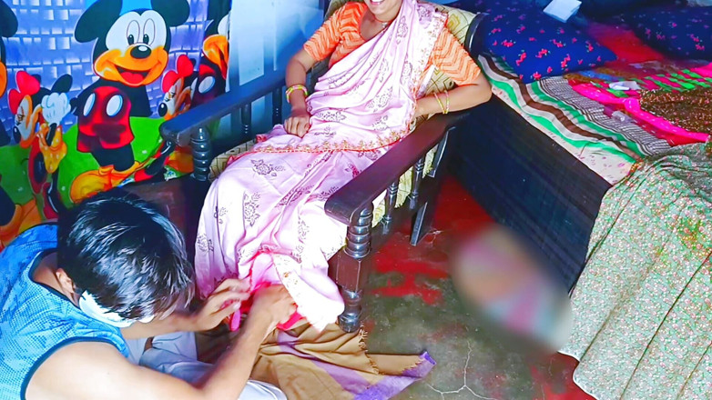 Rakul008: La casalinga desi seduce e scopa duramente con il suo...