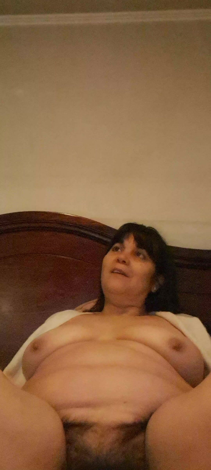 Mommy big hairy pussy: Immaginare di fare sesso con il figliastro