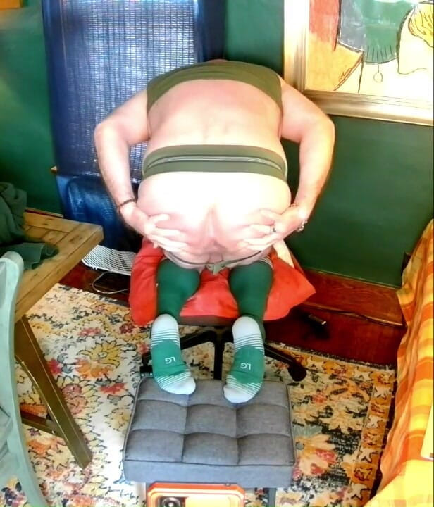 beardaddychub: Masturbarse en verde!