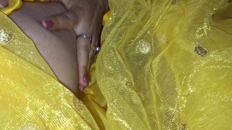 hot suman: Favhouse desi teyzede ilk seks videom seks ve kendini tatmin...