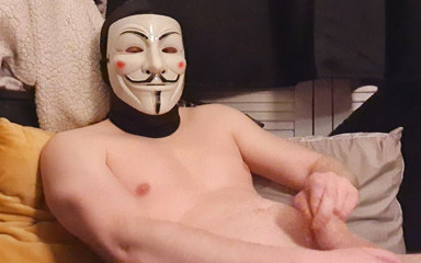 The Masked Masterxxx: 看着我手淫直到我戴着口罩射精