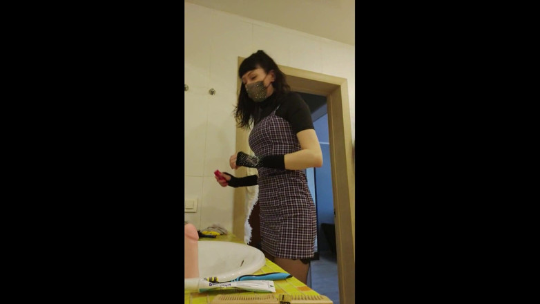 GinnaGg: Diesen dildo melken - sexy MILf ginnagg