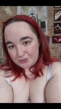 Hey Dear, I’m Eve, and I’m About to Be the Hottest Obsession You’ve Ever Found